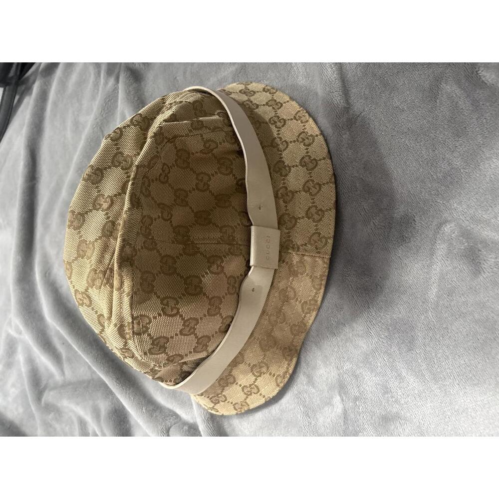 Gucci Beige Bucket Hat with White Leather Band Sz Adult Small